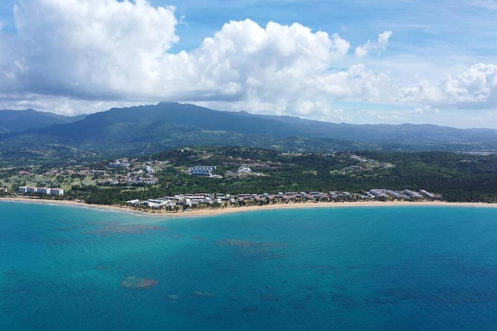 Entire Beach Apartment With View To El Yunque National Rain Forest Río Grande Eksteriør billede